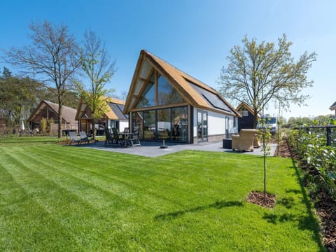 Bungalow | Exterior