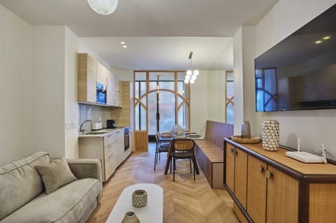 Apartment | Living area