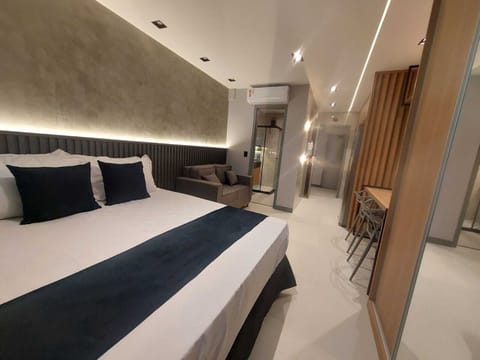 In-room safe, desk, laptop workspace, free WiFi