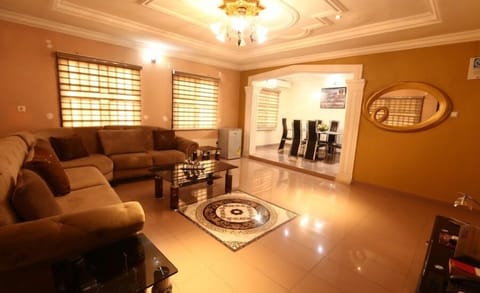 Deluxe Apartment, Balcony, City View | Living area