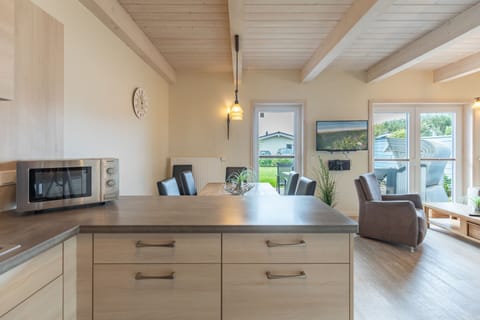 House | Private kitchen | Highchair