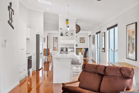 Apartment | Living room