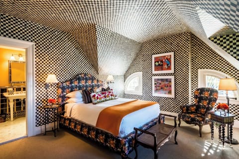 Deluxe Room, 1 Queen Bed (Rowland House Whimsy Deluxe Queen) | Frette Italian sheets, premium bedding, down comforters, pillowtop beds