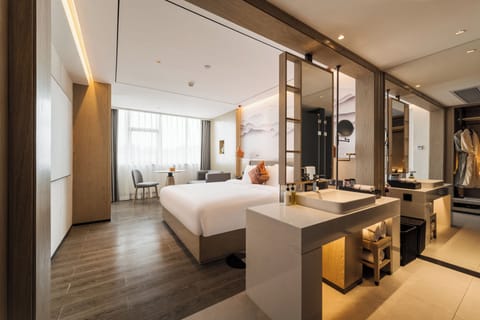 Executive Double Room | In-room safe, blackout drapes, soundproofing