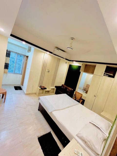 Deluxe Double Room, City View | Free WiFi