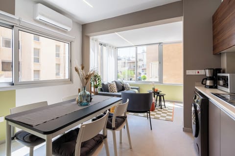 Apartment, 1 Bedroom, Kitchen, City View | View from room
