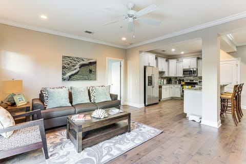 Apartment (4 Bedrooms) | Front of property