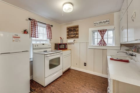 Apartment (1 Bedroom) | Interior