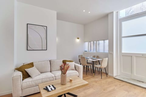 Apartment | Living area