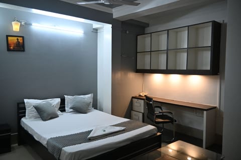 Executive Double or Twin Room | WiFi (free)