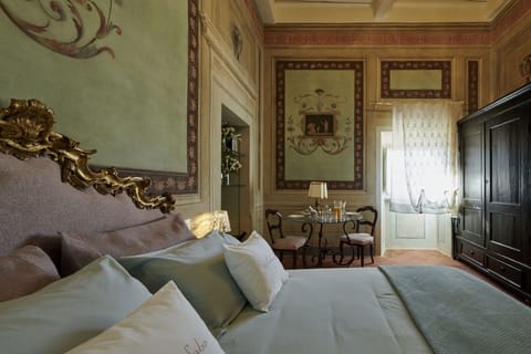 Apartment (3 Bedrooms) | 3 bedrooms, bed sheets