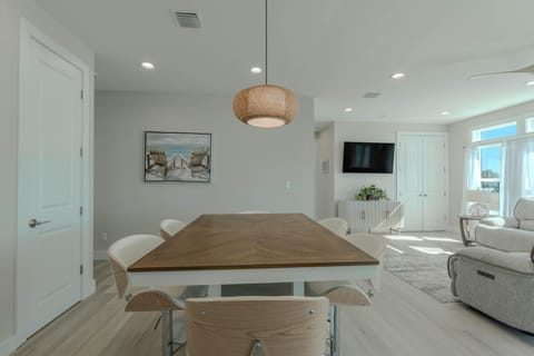 House, Multiple Beds (Punta Rassa Pointe) | Dining