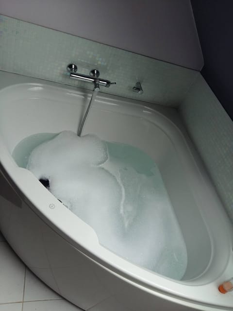 Shared Dormitory, 1 Bedroom, Smoking, Garden View | Bathroom