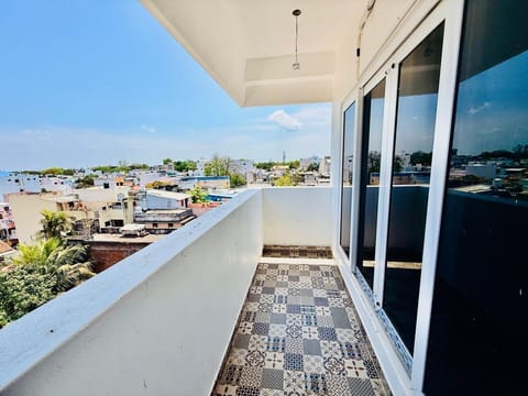 Superior Double Room | Balcony view
