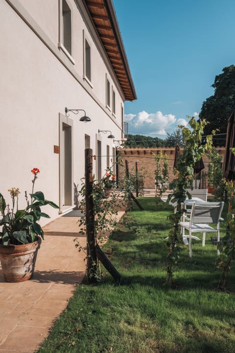 Deluxe Apartment, Mountain View | Terrace/patio