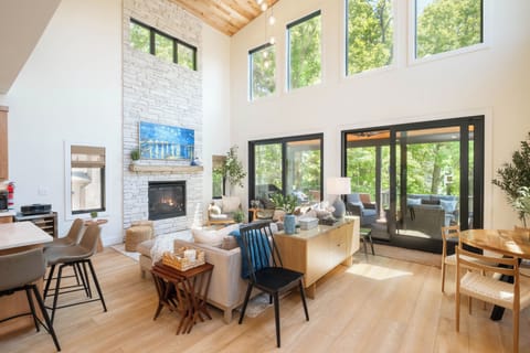House (5 Bedrooms) | Property amenity
