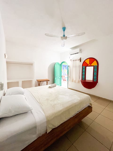 Basic Room | Free WiFi, bed sheets