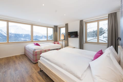 Panorama Family Room | Hypo-allergenic bedding, in-room safe, individually decorated