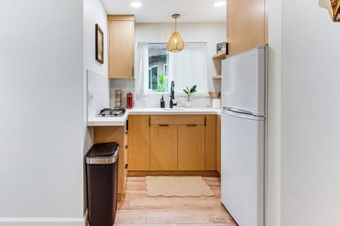 House (1 Bedroom) | Interior