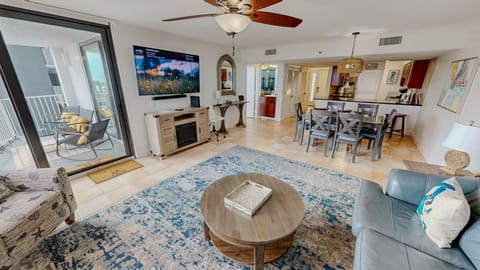 Condo, 2 Bedrooms | Living area | Smart TV