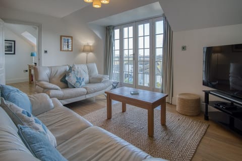 Cottage (2 Bedrooms) | Floor plan