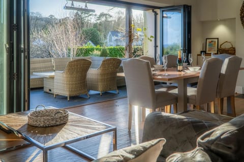 House (4 Bedrooms) | Floor plan