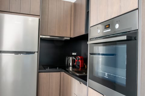 Grand Suite | Private kitchen | Espresso maker, coffee/tea maker, electric kettle