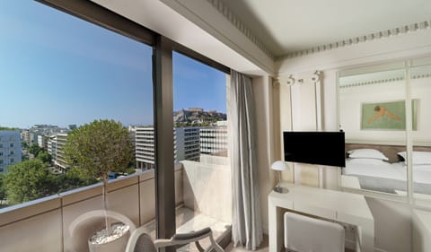 Deluxe Room, Acropolis View | Premium bedding, minibar, in-room safe, desk