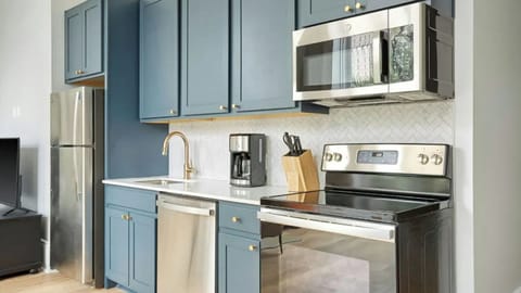 Studio (1 Bedroom) | Interior