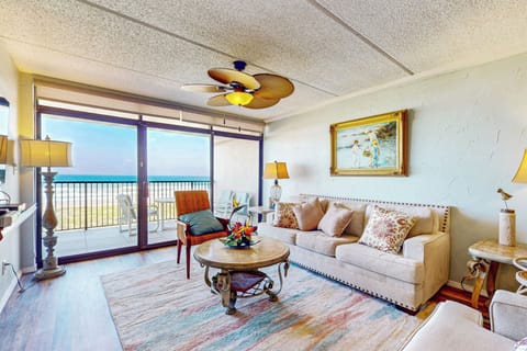 Apartment (2 Bedrooms) | Front of property