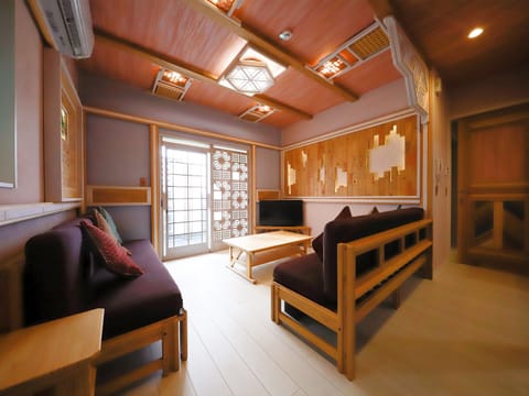 Quadruple Room with Terrace | WiFi (free)