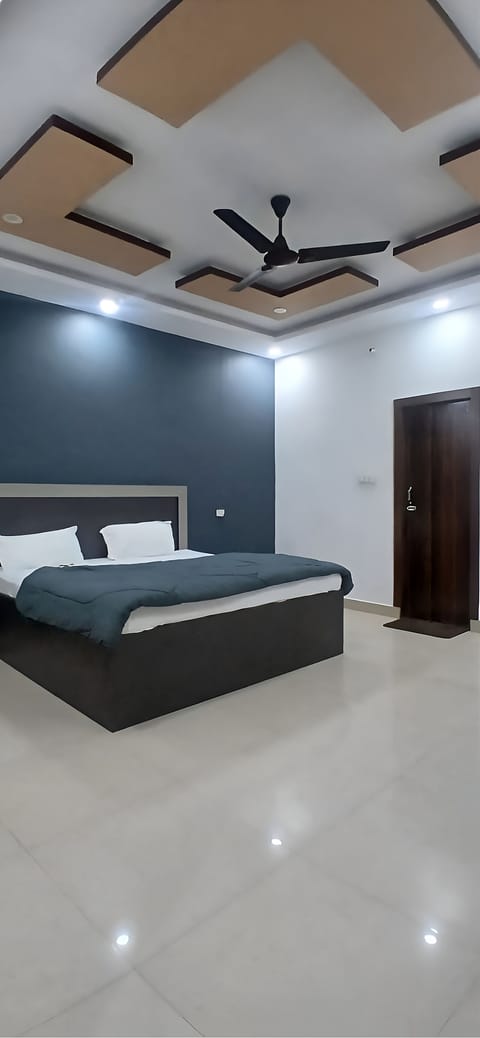 Comfort Room | In-room safe, soundproofing, free WiFi
