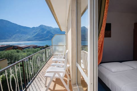 Standard Double or Twin Room, Balcony, Partial Lake View | In-room safe, desk, blackout drapes, free WiFi