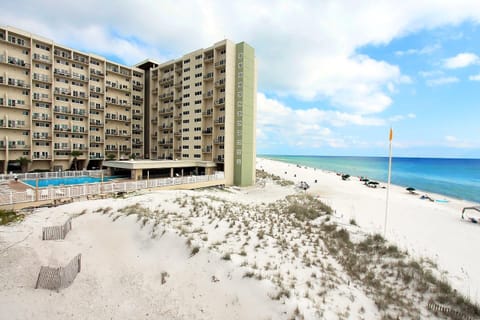 Condo, Multiple Beds (Pinnacle Port A-121- Shore Beats Work) | Beach | On the beach