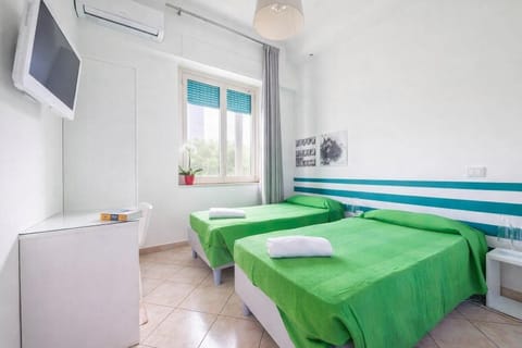 Standard Double or Twin Room | Minibar, in-room safe, desk, free WiFi