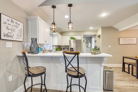 House (2 Bedrooms) | Interior