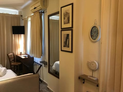 Studio, Sea View | In-room safe, blackout drapes, soundproofing, iron/ironing board