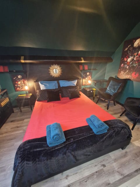 Comfort Double Room, Garden View | Desk, laptop workspace, soundproofing, free WiFi