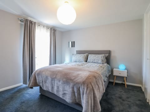 2 bedrooms, WiFi (free), individually decorated, individually furnished
