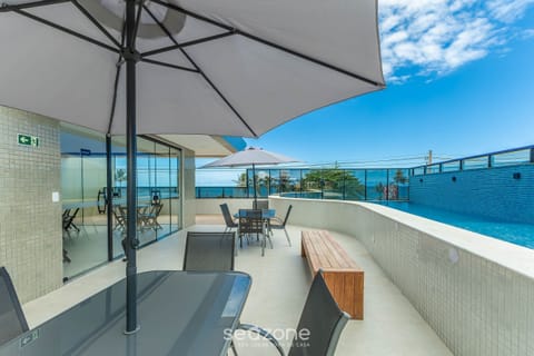 Basic Apartment | Outdoor dining