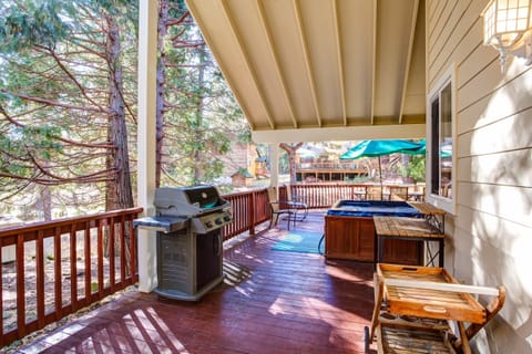 Chalet (4 Bedrooms) | Interior