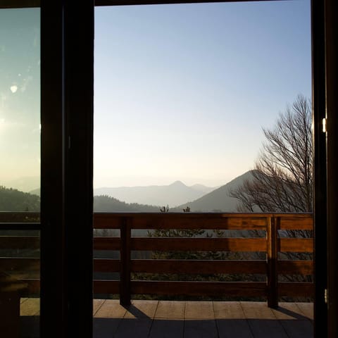 House, 2 Bedrooms, Mountain View | Interior