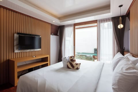 Honeymoon Villa, Pool View | Premium bedding, pillowtop beds, minibar, in-room safe