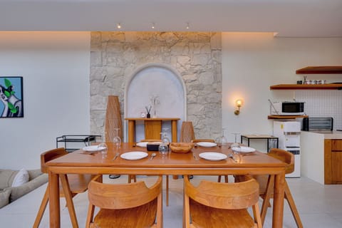 Villa, Pool View | Dining