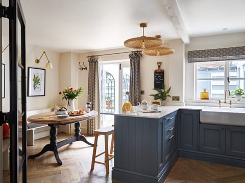 Apartment, Patio | Dining