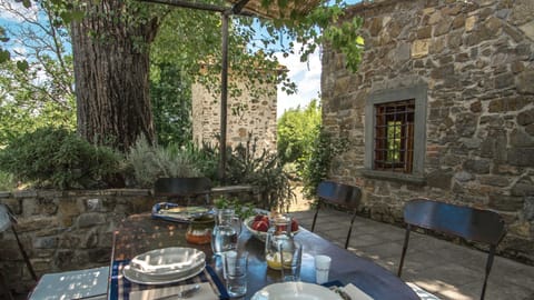 Cottage | Outdoor dining