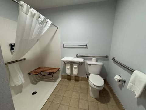 Combined shower/tub, hair dryer, towels, soap