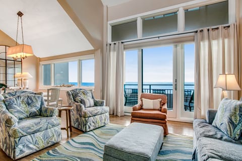 Condo, Multiple Beds, Patio, Beach View (1180 Beach Walker) | Living area