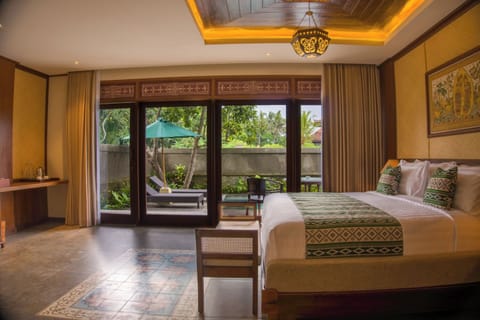 Deluxe Villa, 4 Bedrooms, Private Pool | Desk, laptop workspace, soundproofing, free WiFi