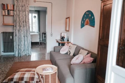 Apartment, Balcony, City View | Living area